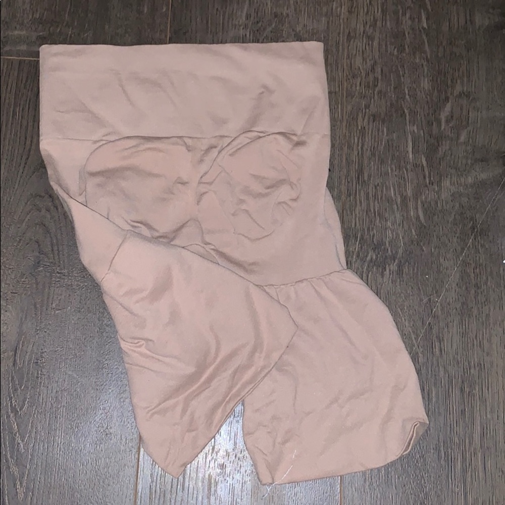 Tan spanks - Picture 2 of 3